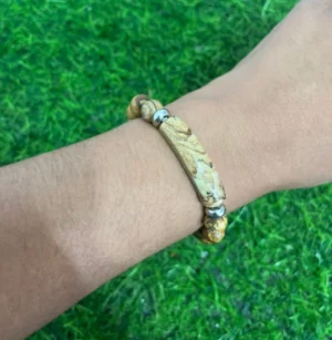 Pulseira Esfera com Pingente – Jaspe Madeira